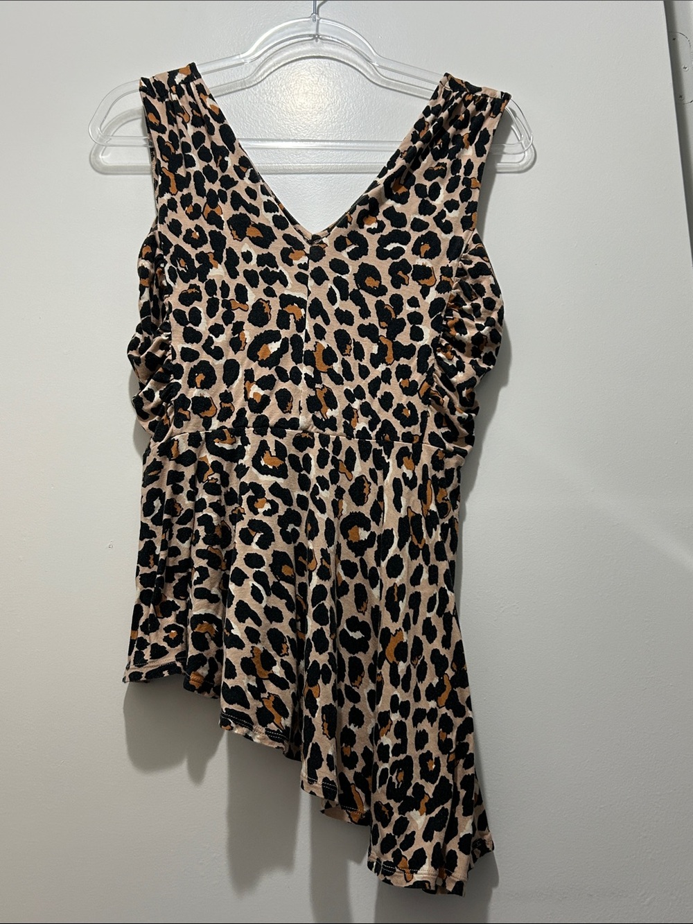 Thalia Sodi Leopard Print Sleeveless Asymmetrical Ruched Blouse Size M